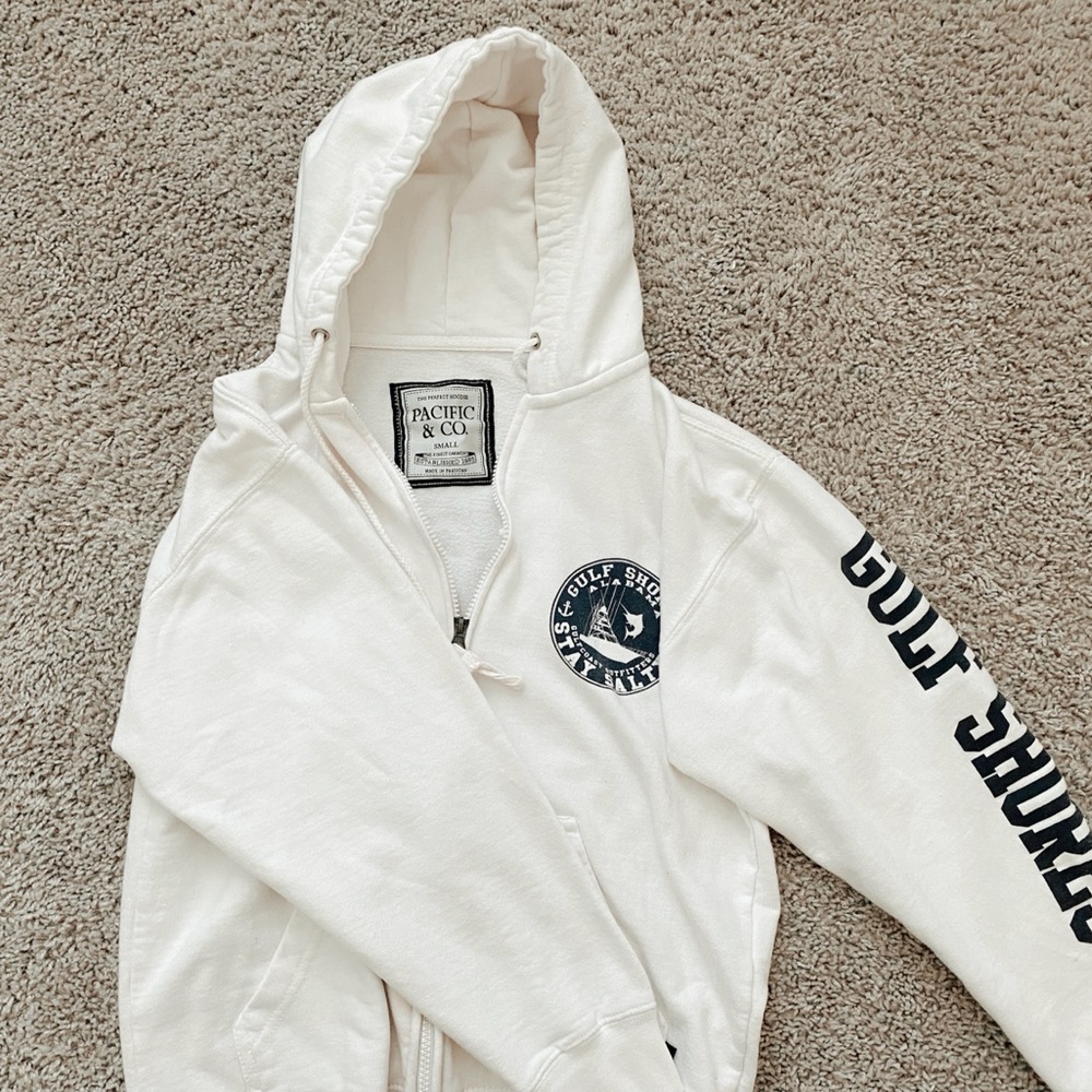 gulf shores zip up❌SOLD❌